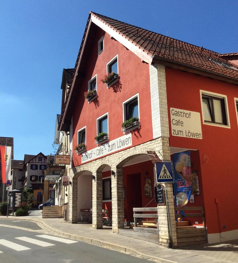 Gasthof Zum Loewen Goessweinstein Exterior photo
